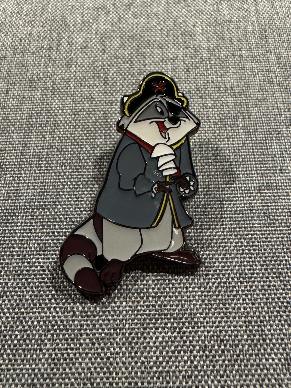 Disney Pocahontas Meeko Pirate Enamel Pin